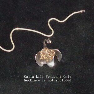 Sterling Silver 925 Dangling Floral Calla Lily Flower Pendant w/Curved Stem 7g